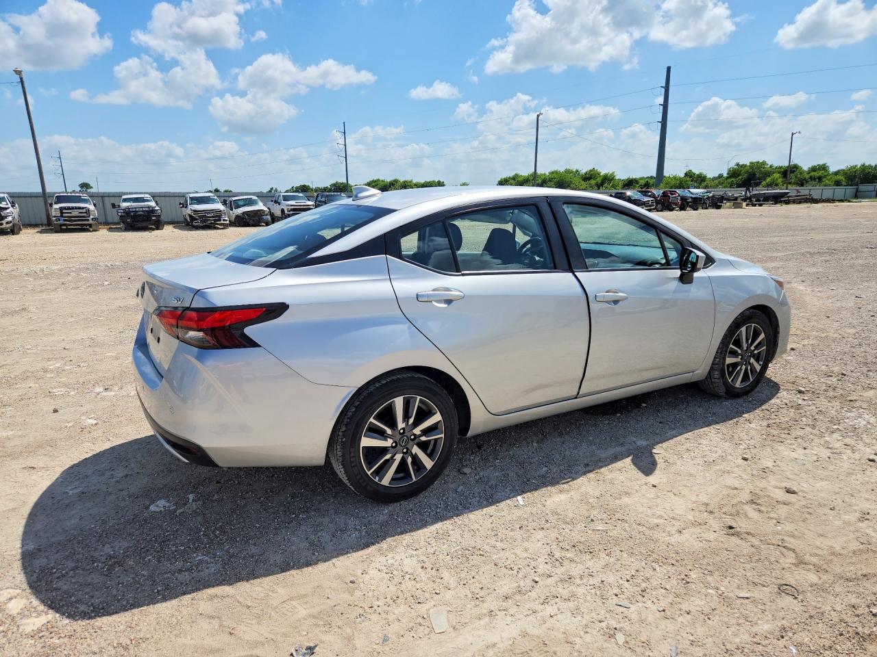 2024 NISSAN VERSA