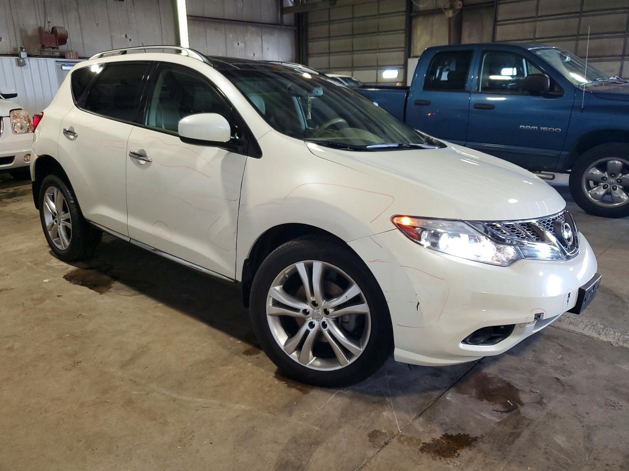 2011 NISSAN MURANO