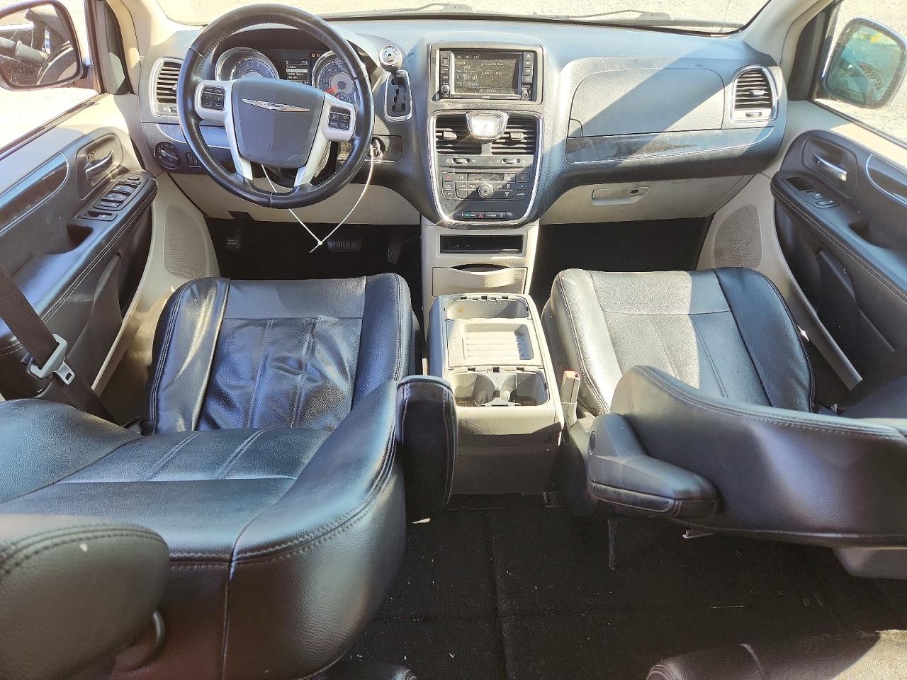 2014 CHRYSLER MINIVAN