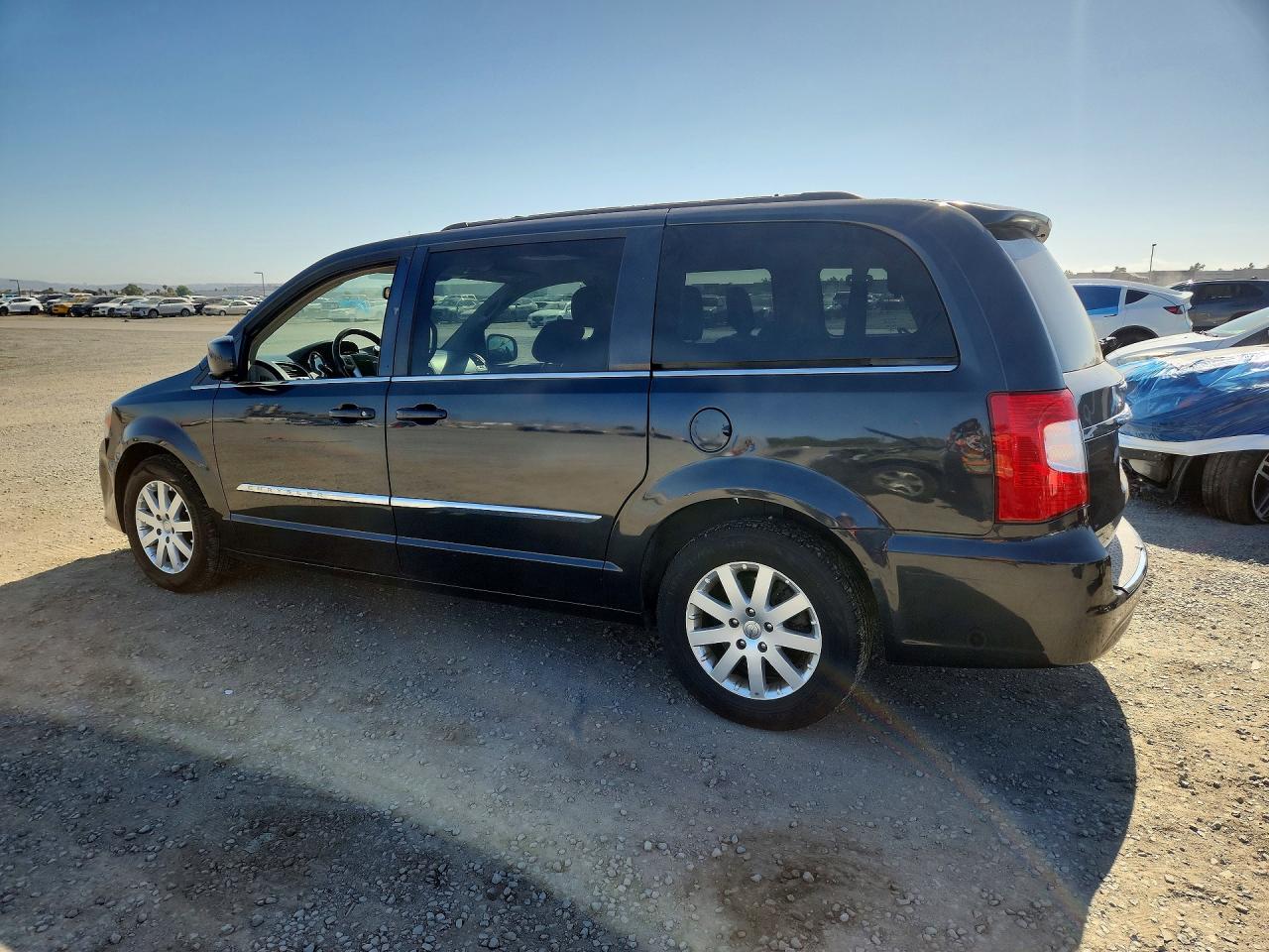 2014 CHRYSLER MINIVAN