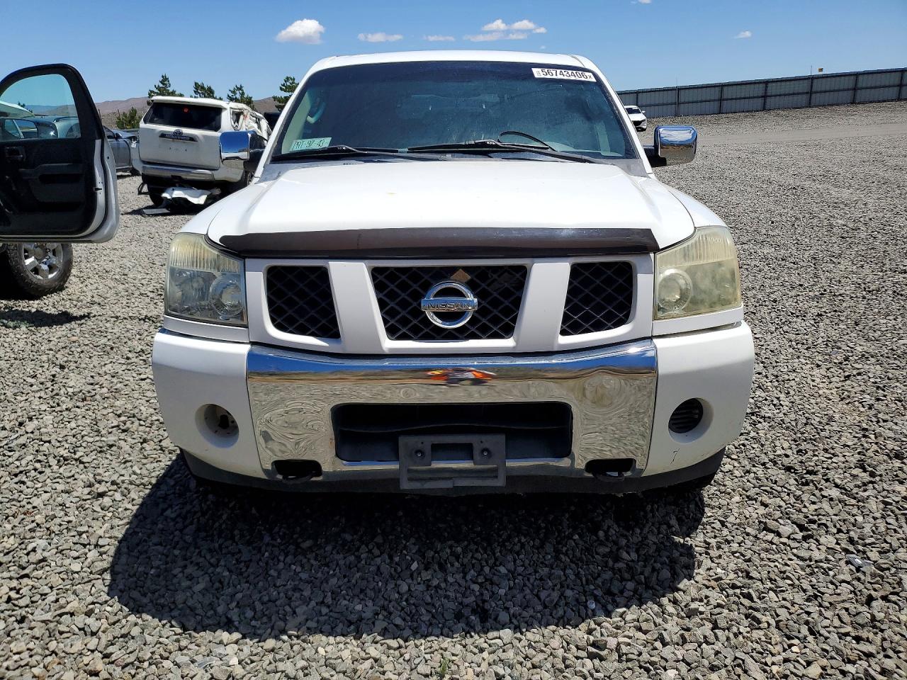 2004 NISSAN ARMADA