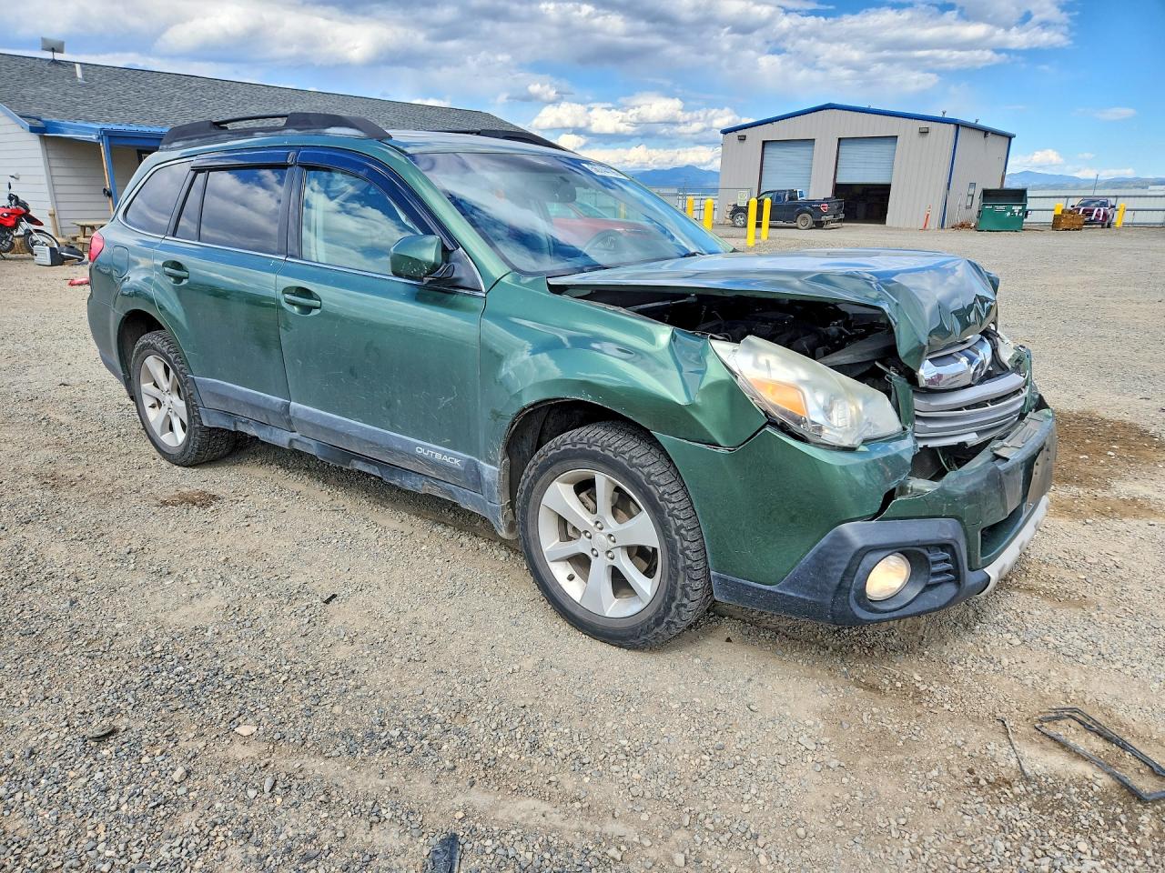 2013 SUBARU OUTBACK