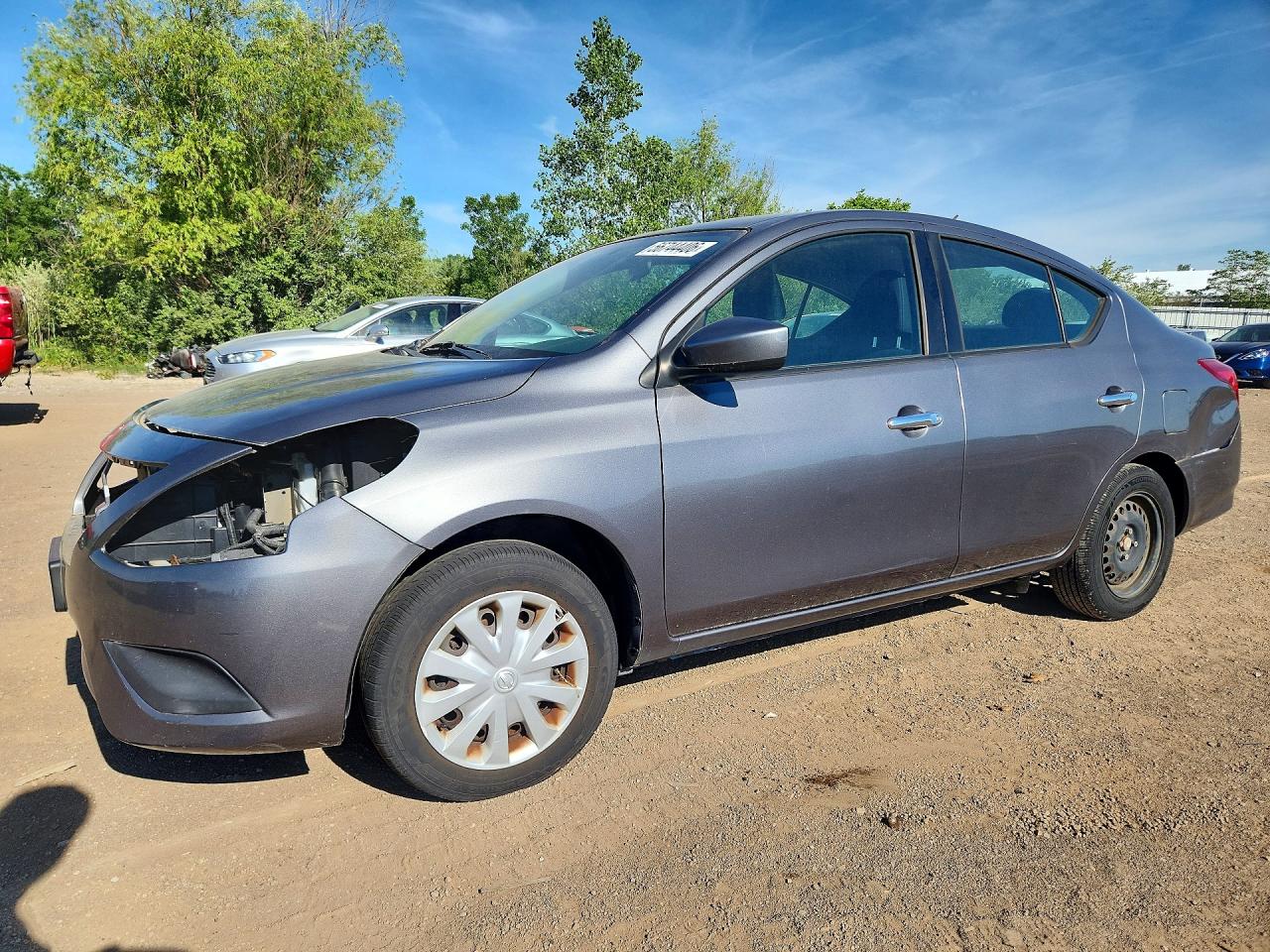 2017 NISSAN VERSA