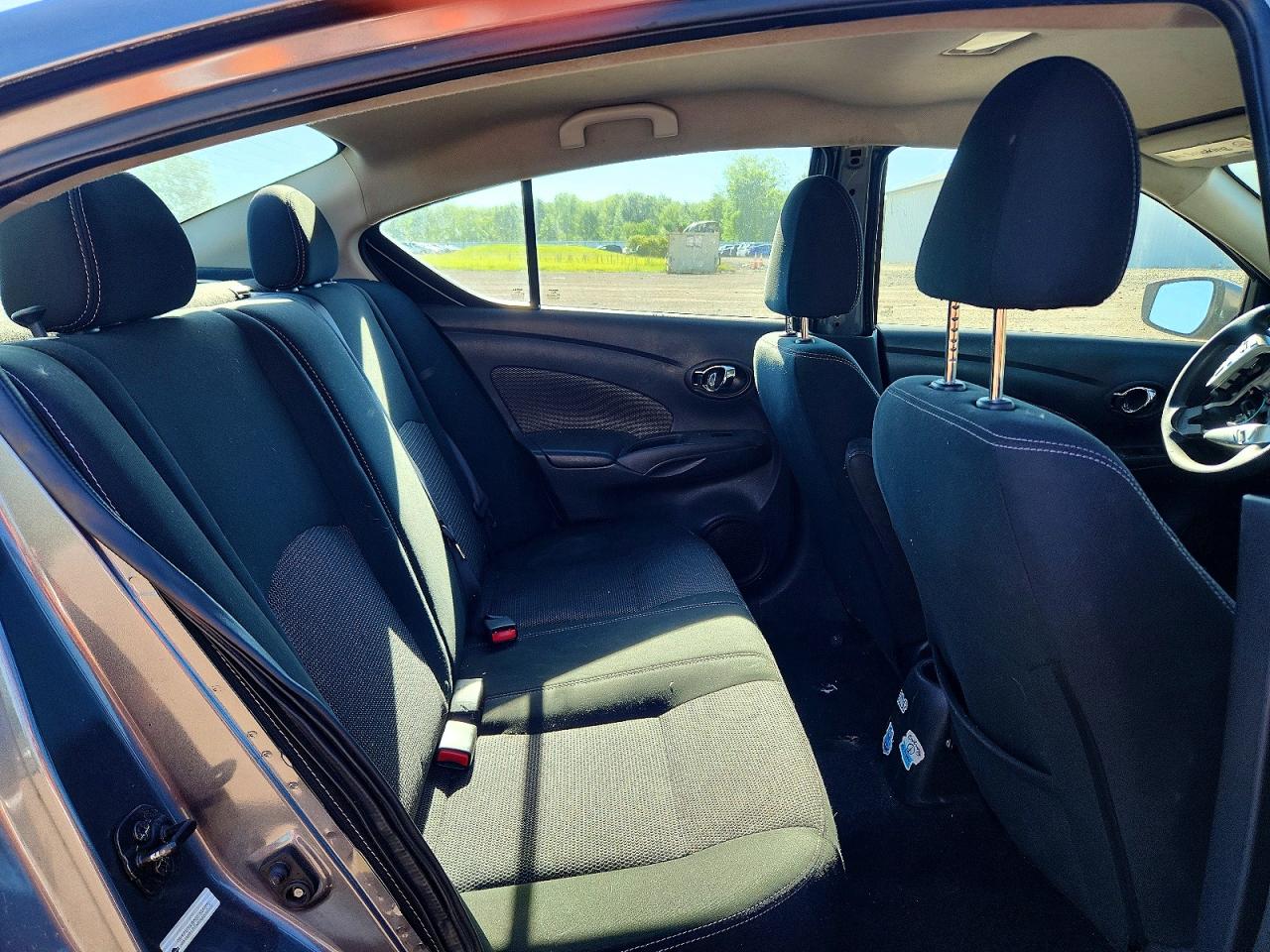 2017 NISSAN VERSA