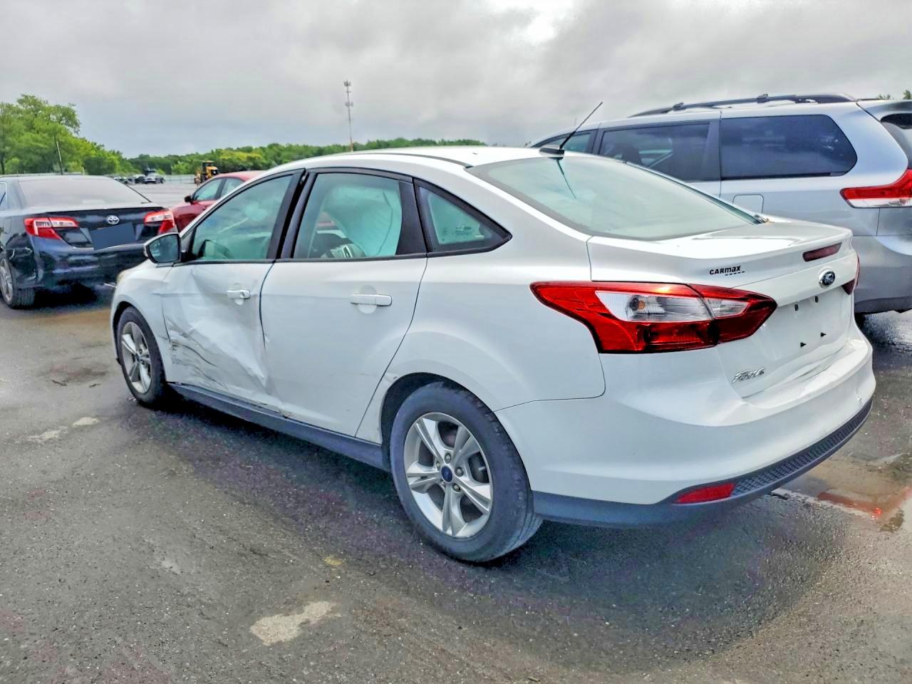 2014 FORD FOCUS