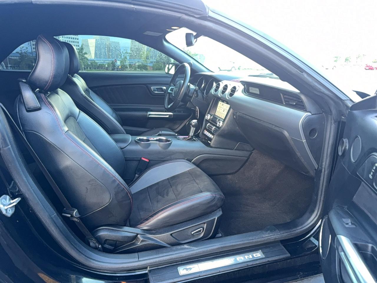 2017 FORD MUSTANG
