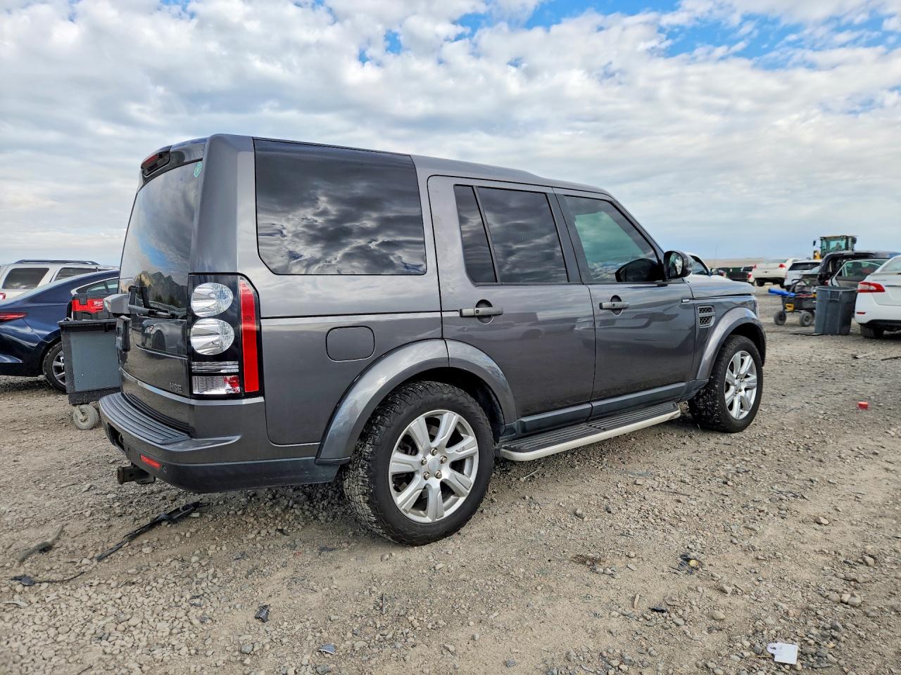 2016 LAND ROVER LR4