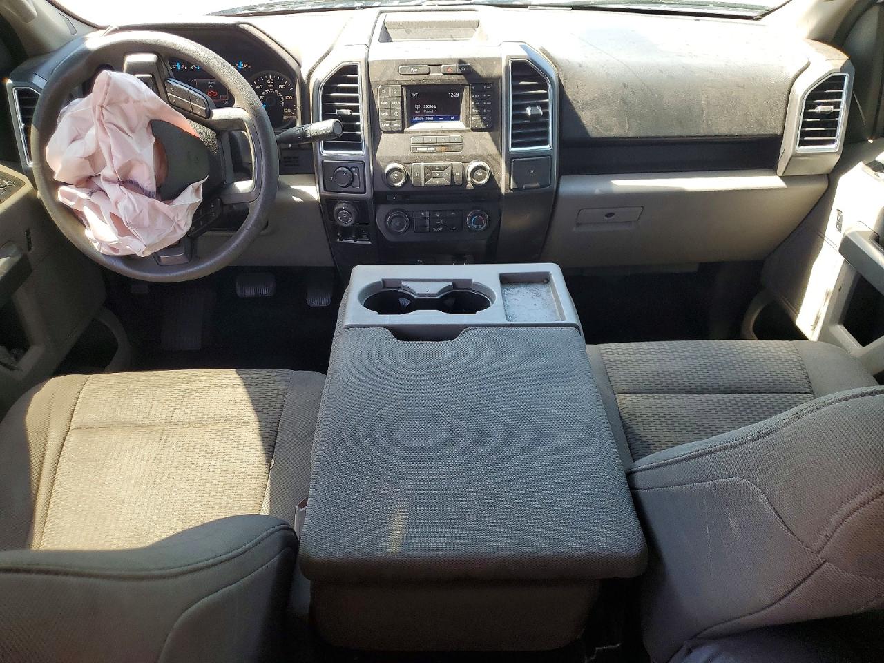 2017 FORD F150