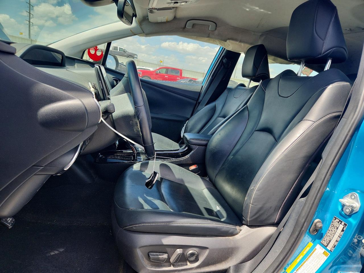 2020 TOYOTA PRIUS