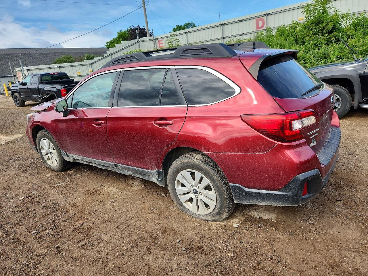 2019 SUBARU OUTBACK
