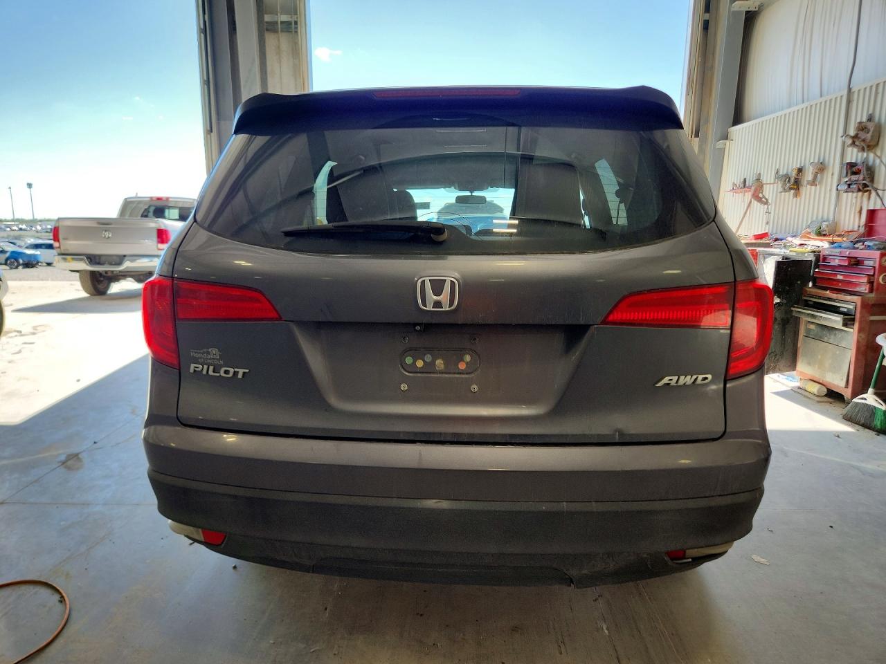 2016 HONDA PILOT