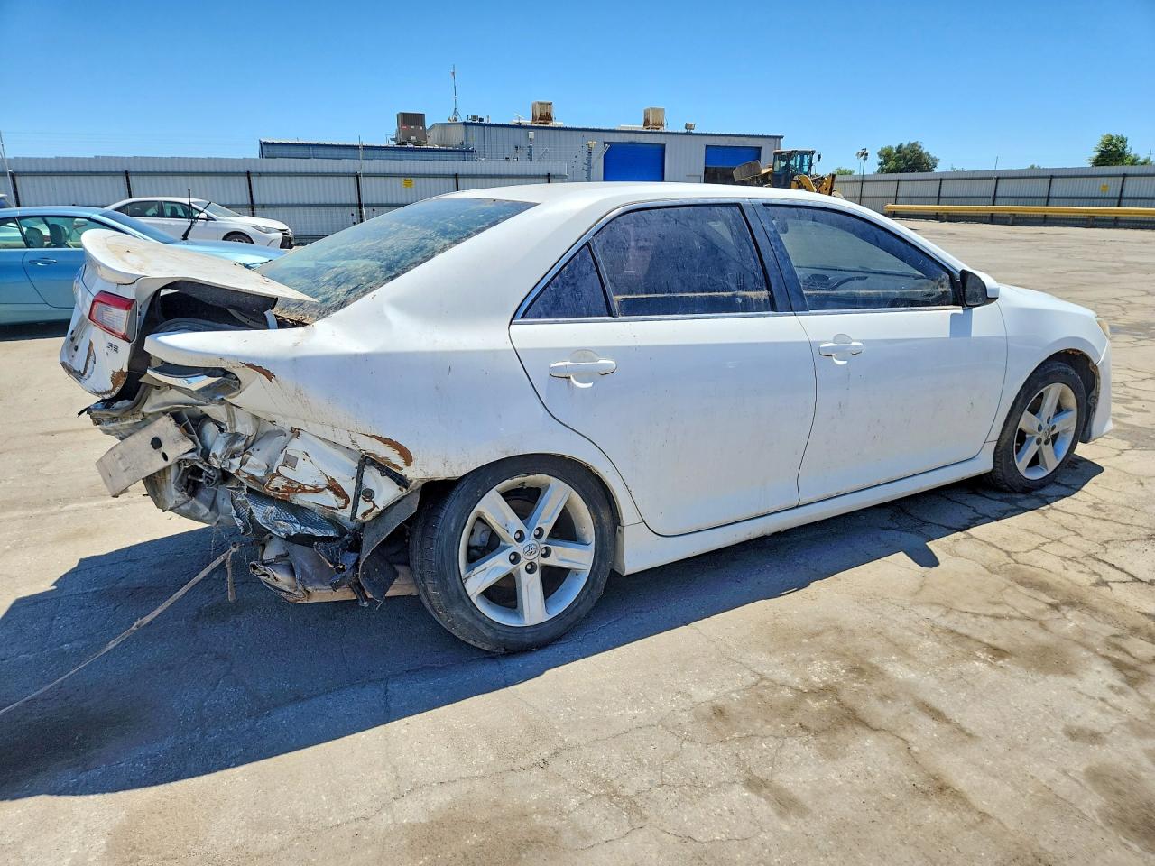 2014 TOYOTA CAMRY