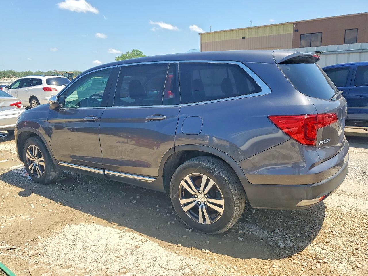 2016 HONDA PILOT