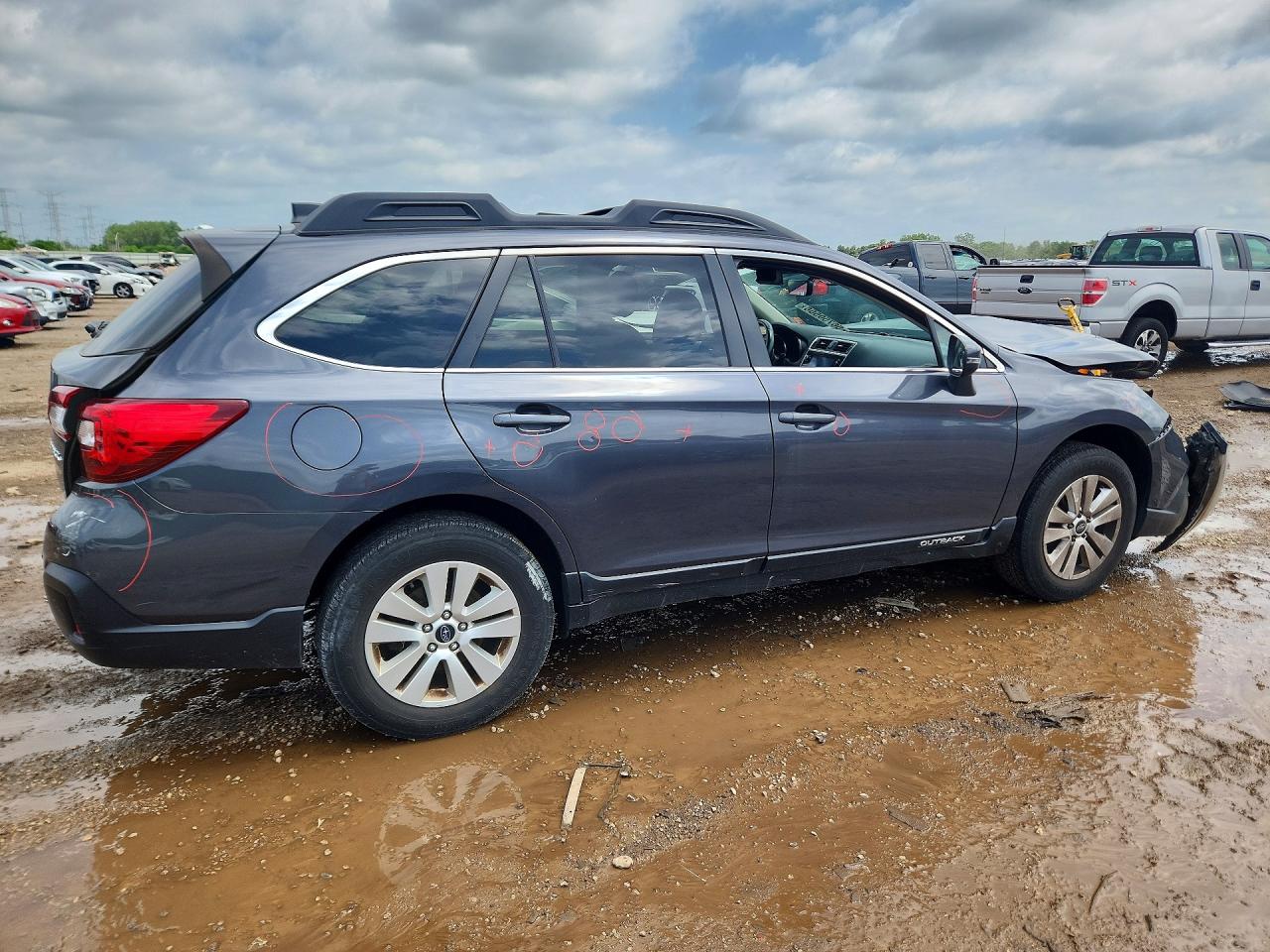 2019 SUBARU OUTBACK
