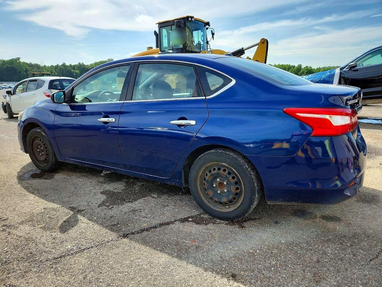 2016 NISSAN SENTRA