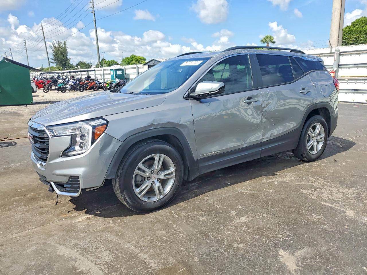 2023 GMC TERRAIN