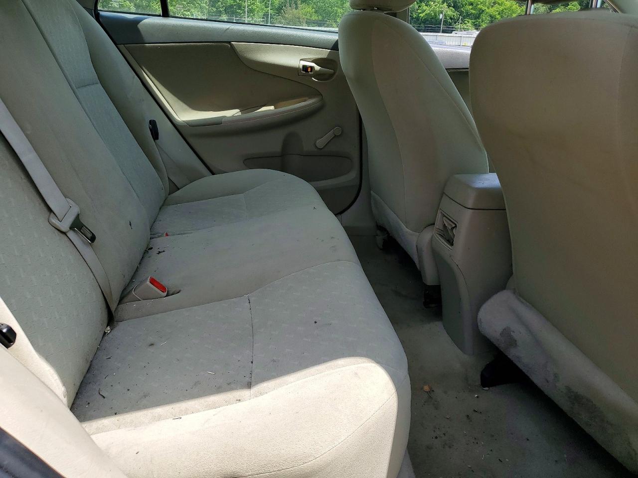 2010 TOYOTA COROLLA
