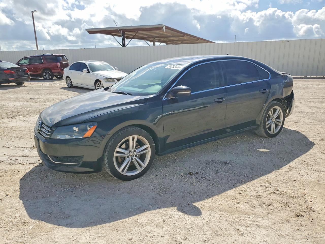 2015 VOLKSWAGEN PASSAT