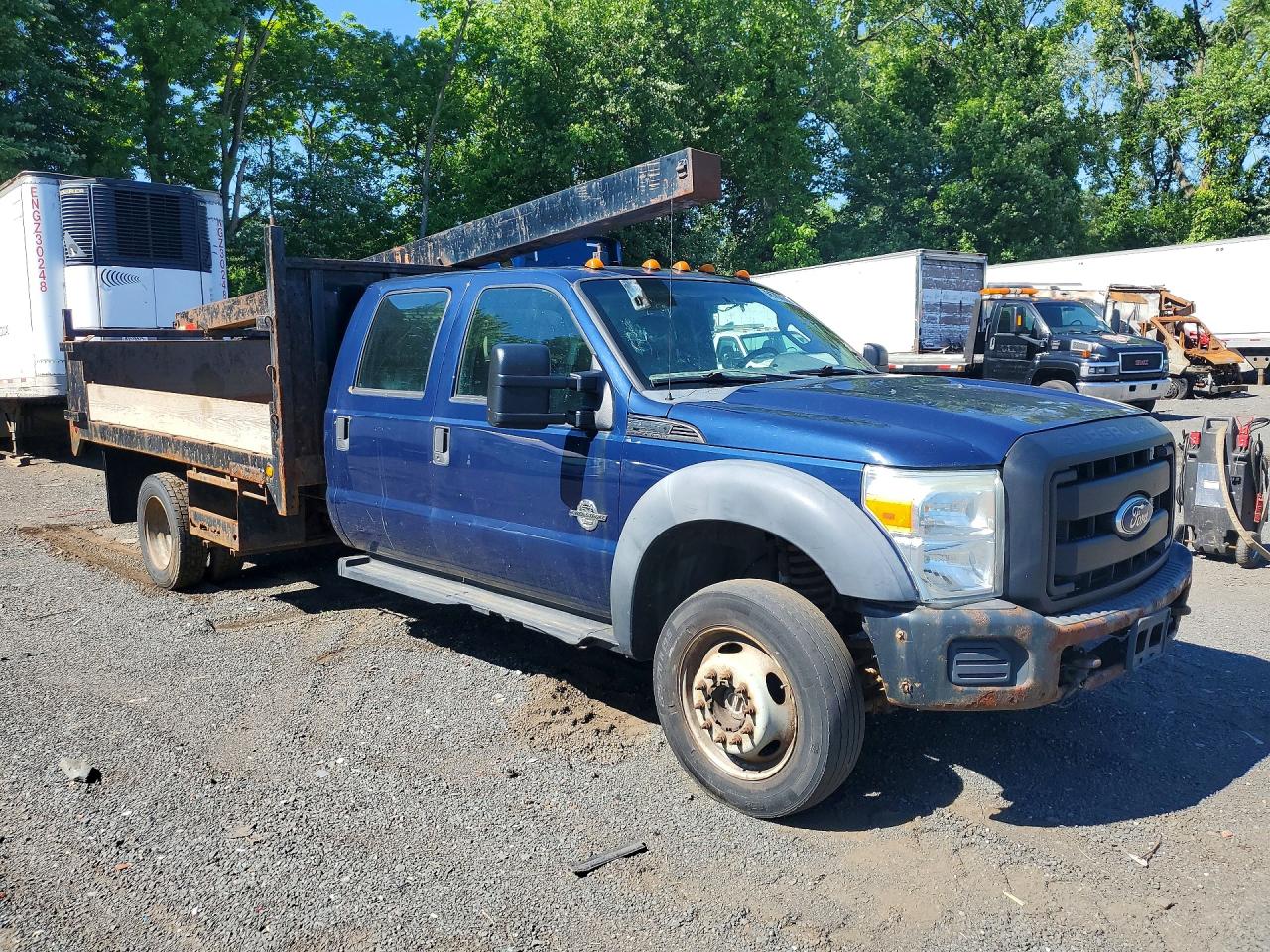 2011 FORD F550