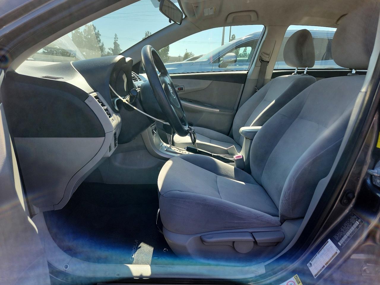 2011 TOYOTA COROLLA
