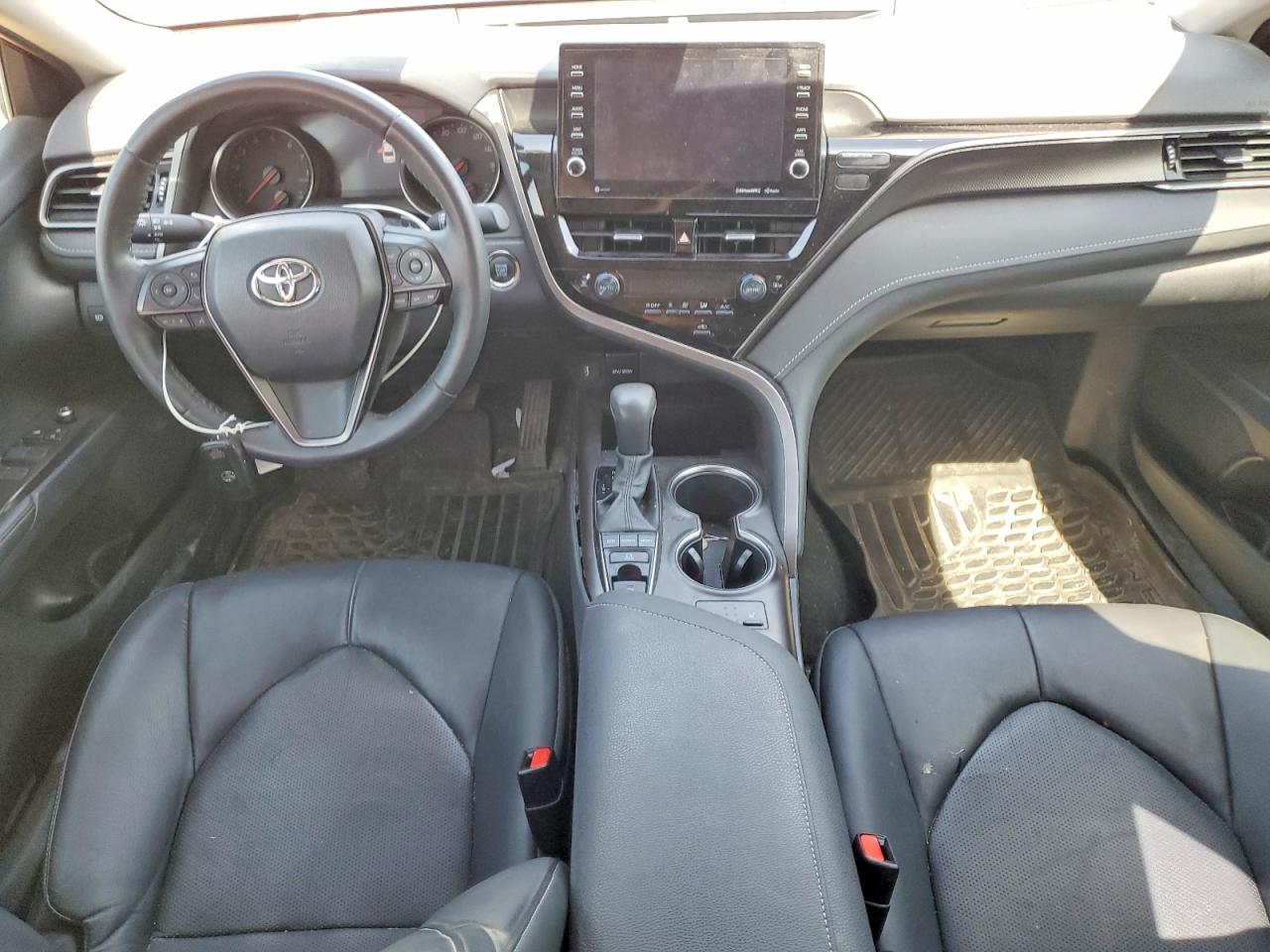 2022 TOYOTA CAMRY