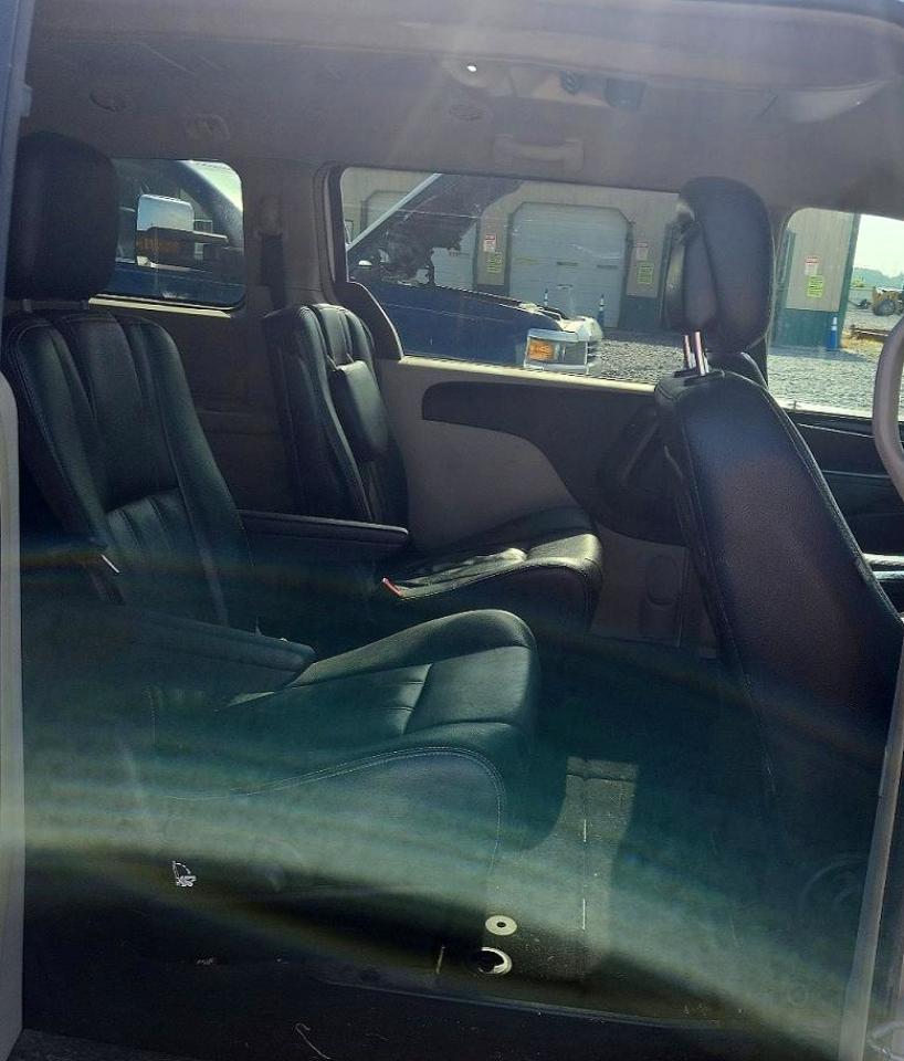 2015 CHRYSLER MINIVAN
