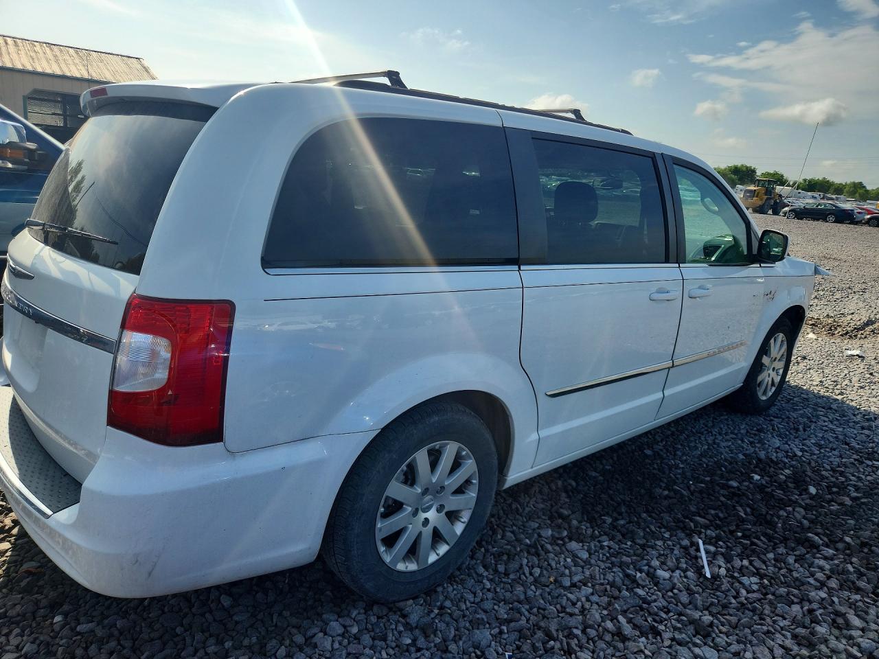 2015 CHRYSLER MINIVAN