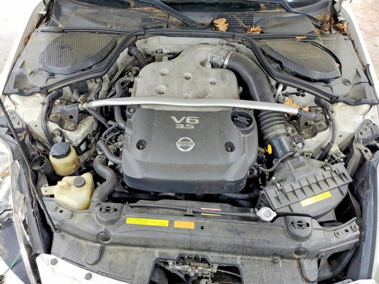 2005 NISSAN 350Z