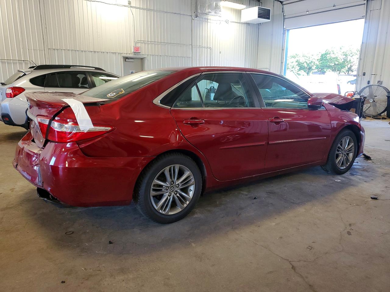 2015 TOYOTA CAMRY