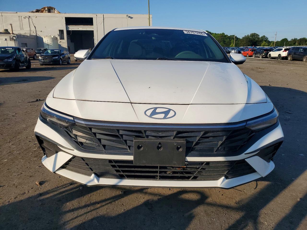 2024 HYUNDAI ELANTRA