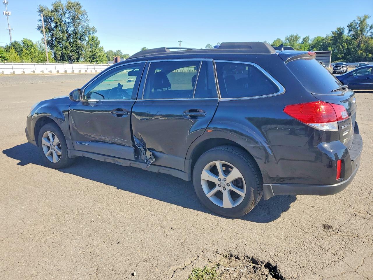 2014 SUBARU OUTBACK