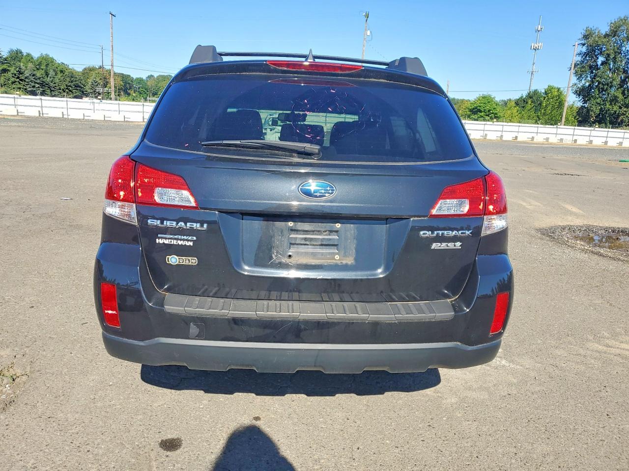 2014 SUBARU OUTBACK
