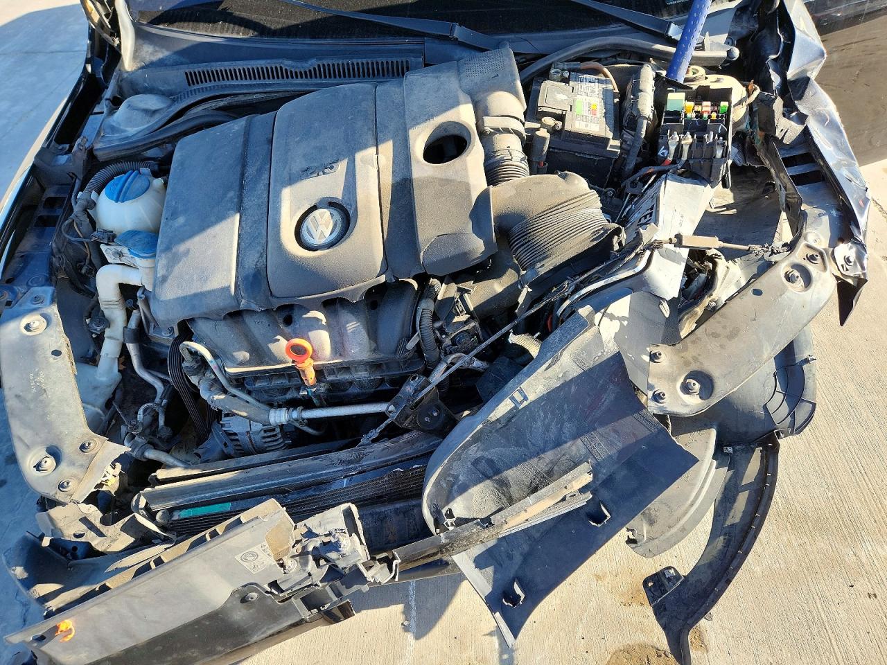2012 VOLKSWAGEN JETTA