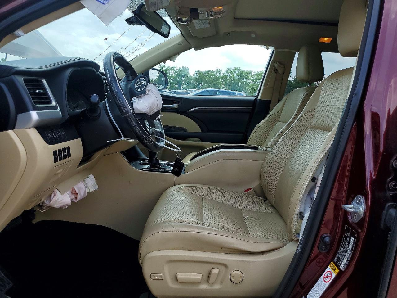 2015 TOYOTA HIGHLANDER