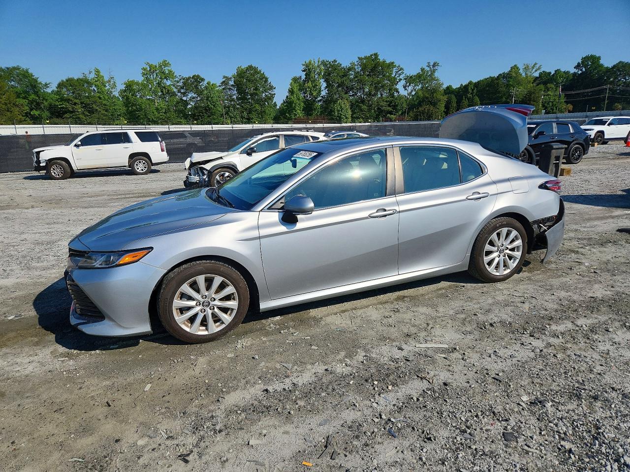 2018 TOYOTA CAMRY