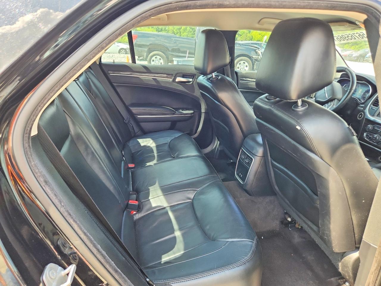 2017 CHRYSLER 300