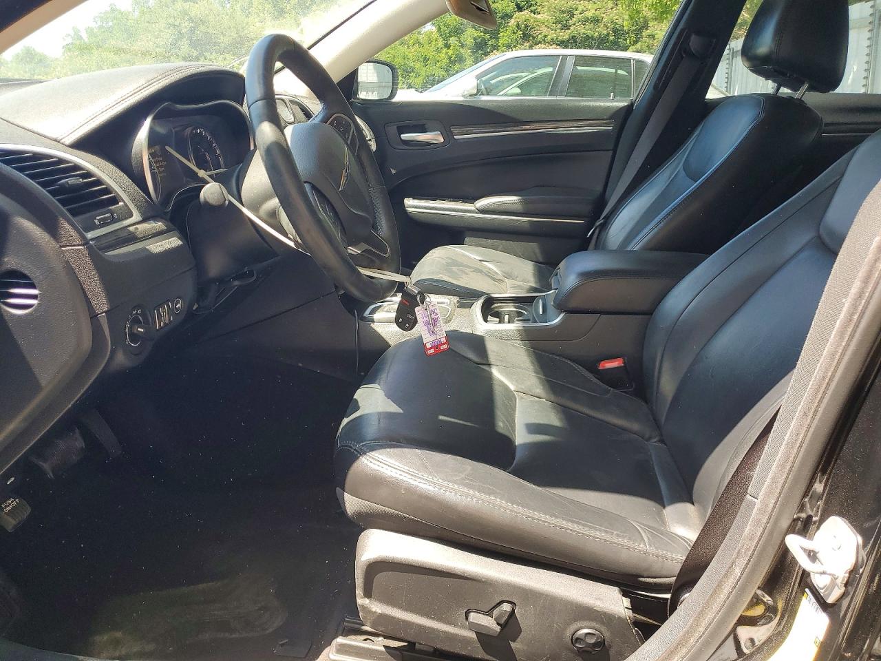2017 CHRYSLER 300