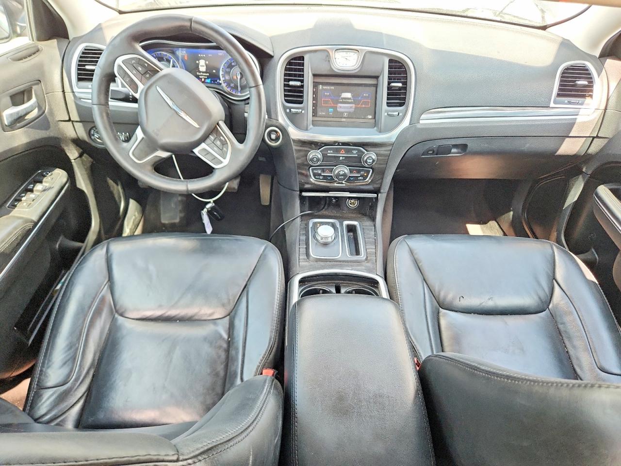 2017 CHRYSLER 300
