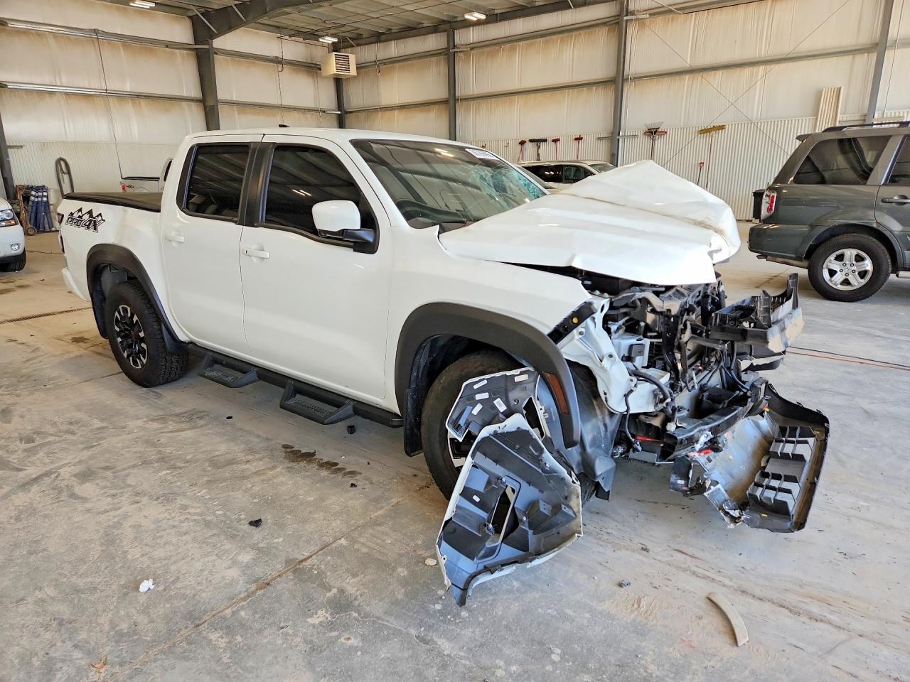 2023 NISSAN FRONTIER