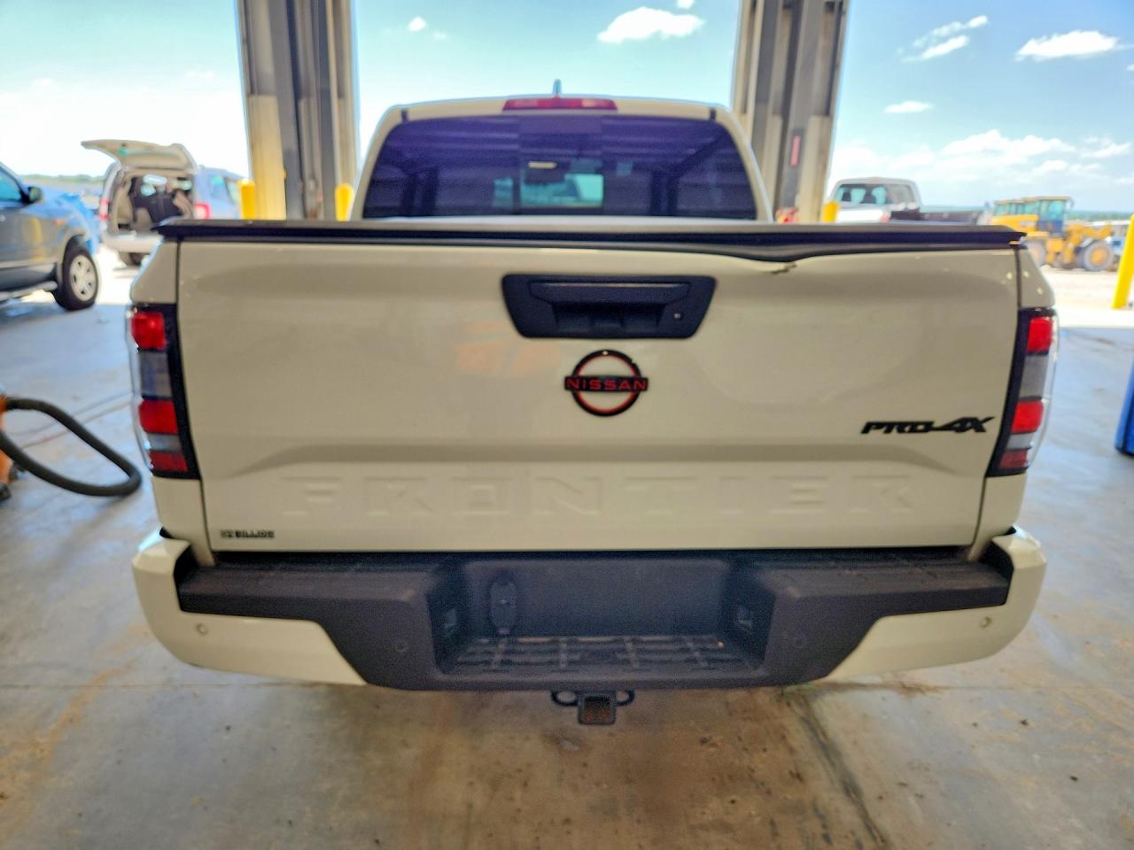 2023 NISSAN FRONTIER