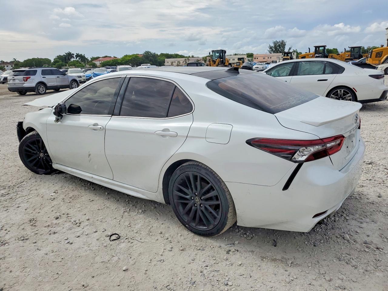 2021 TOYOTA CAMRY