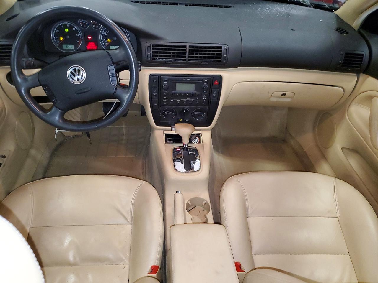 2002 VOLKSWAGEN PASSAT