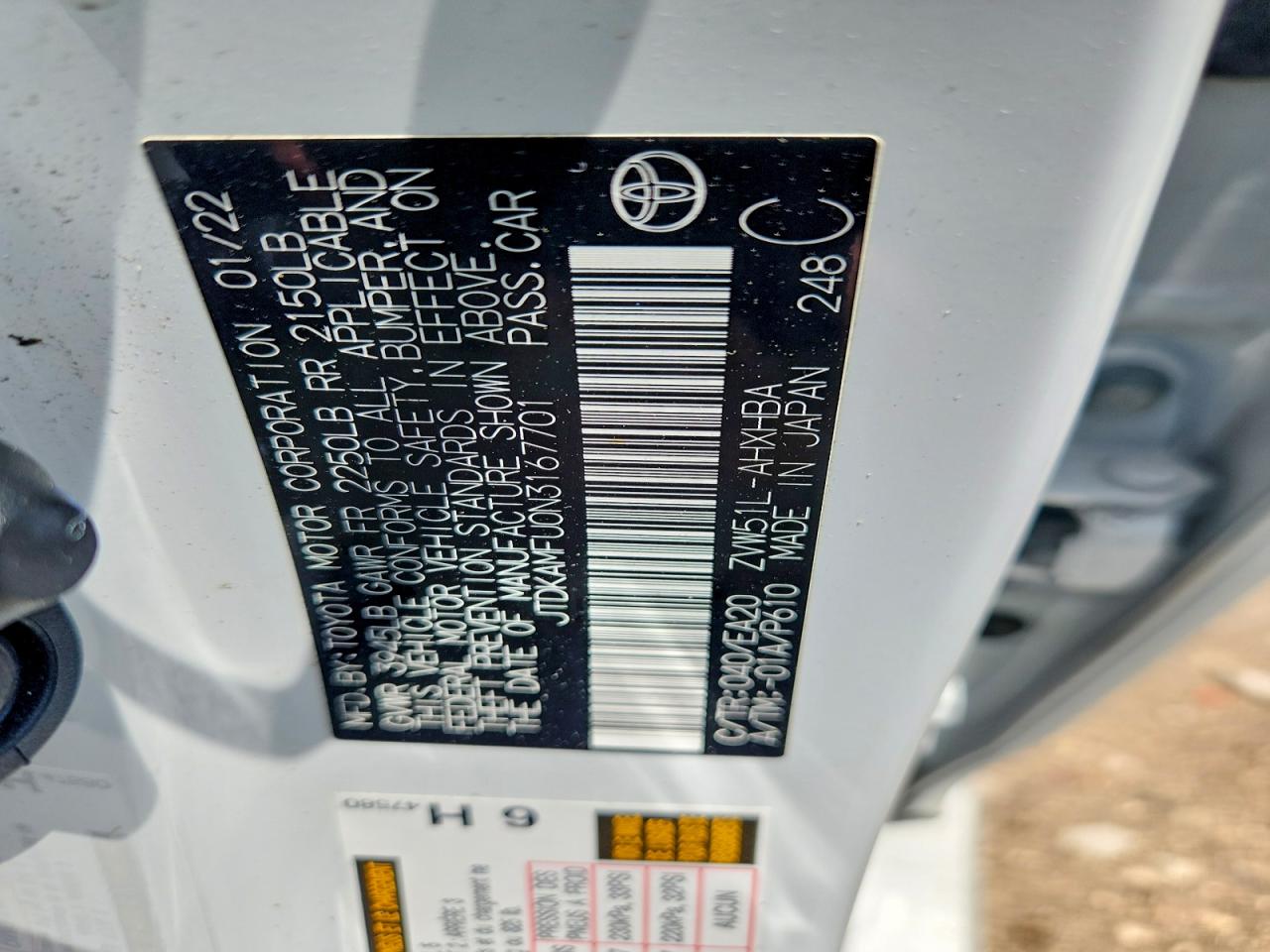 2022 TOYOTA PRIUS
