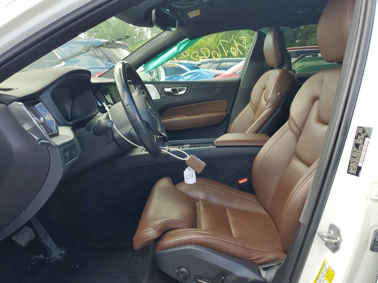 2018 VOLVO XC60