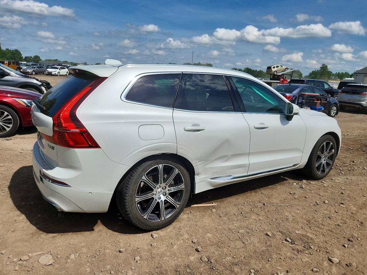 2018 VOLVO XC60