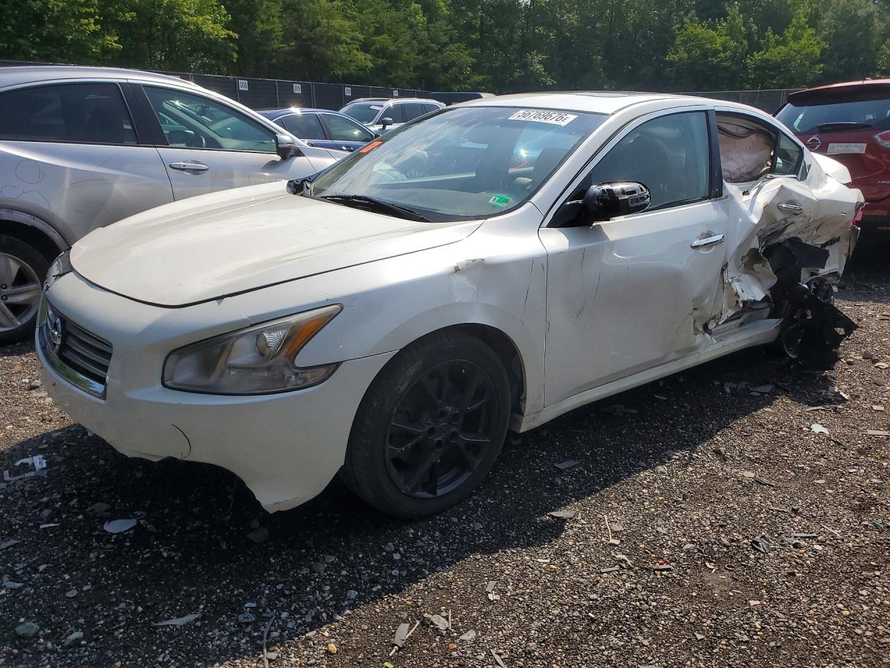 2014 NISSAN MAXIMA
