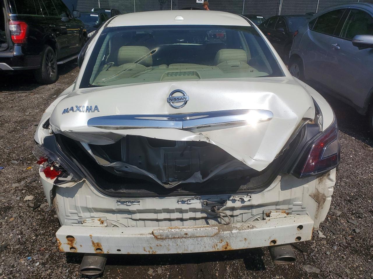 2014 NISSAN MAXIMA