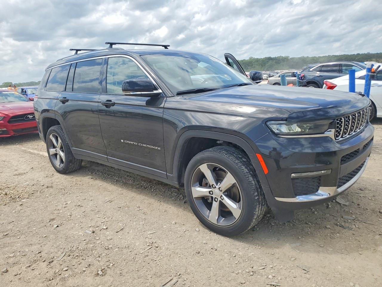 2022 JEEP CHEROKEE