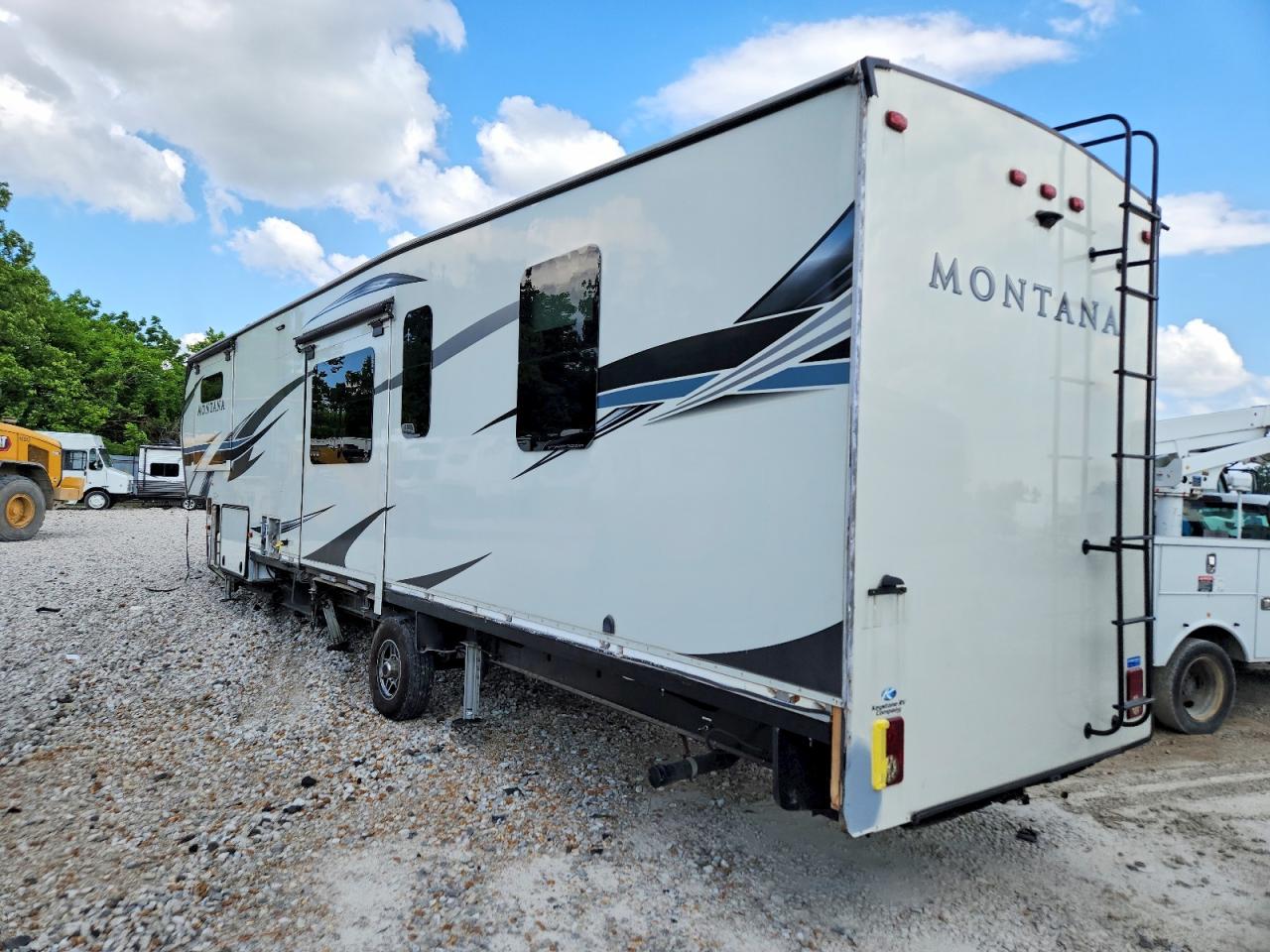 2021 KEYSTONE RV MONTANA FI