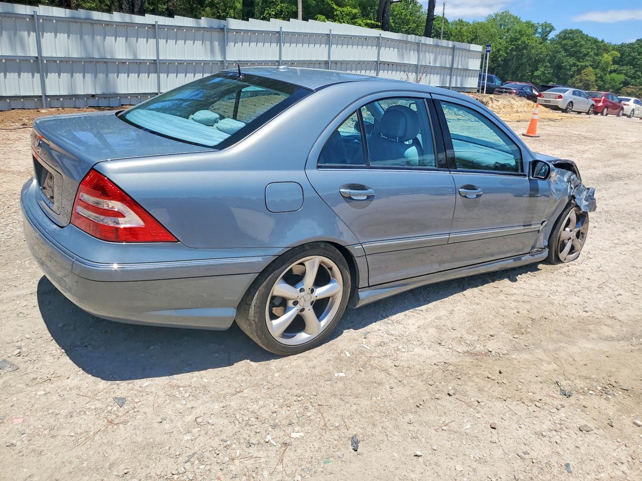 2006 MERCEDES-BENZ C-CLASS